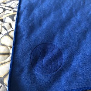 Lululemon mat/towel 6ft x 26”